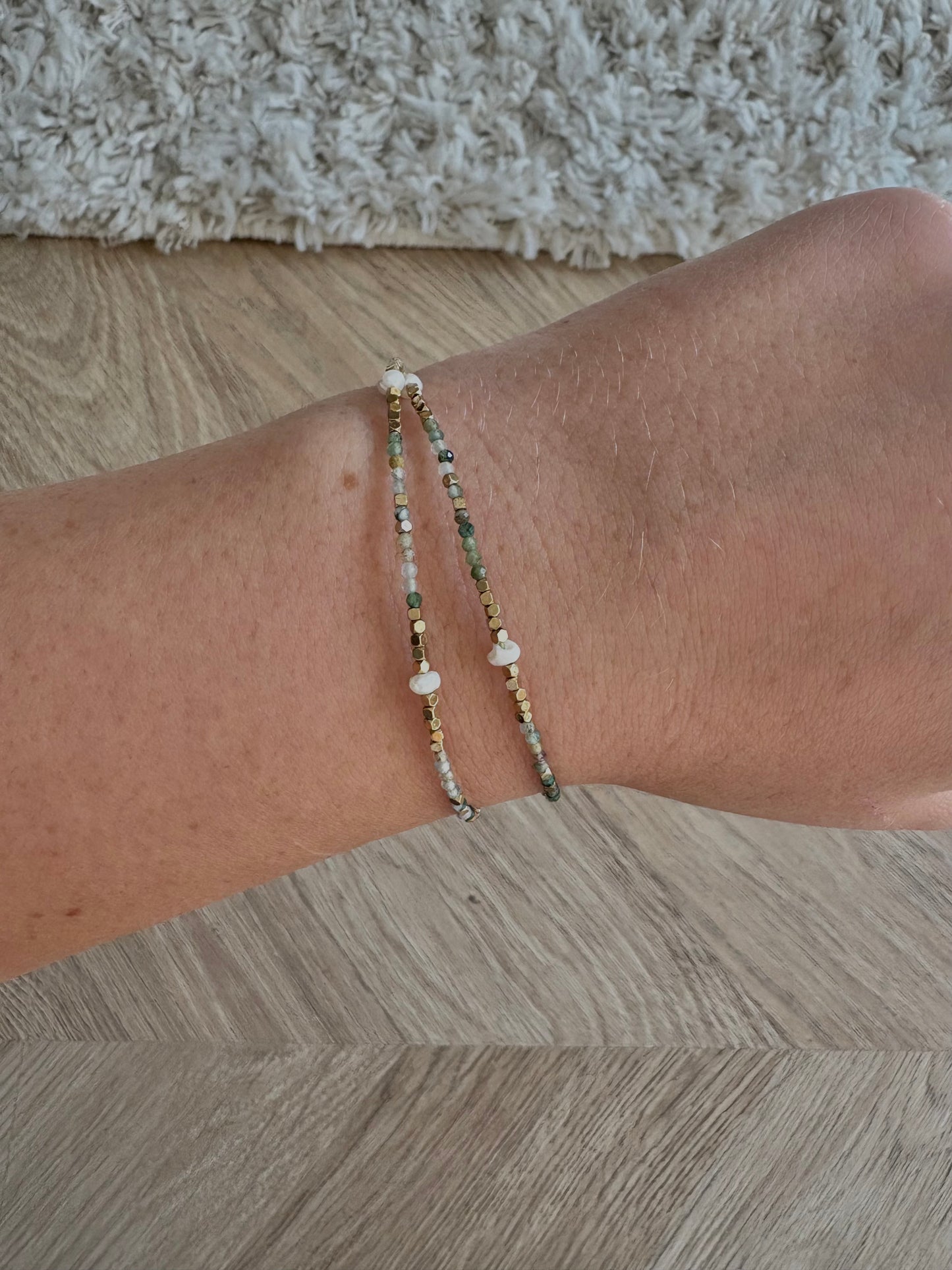 Bracelet en acier inoxydable, pierres naturelles et perles d’eau douce | Isis