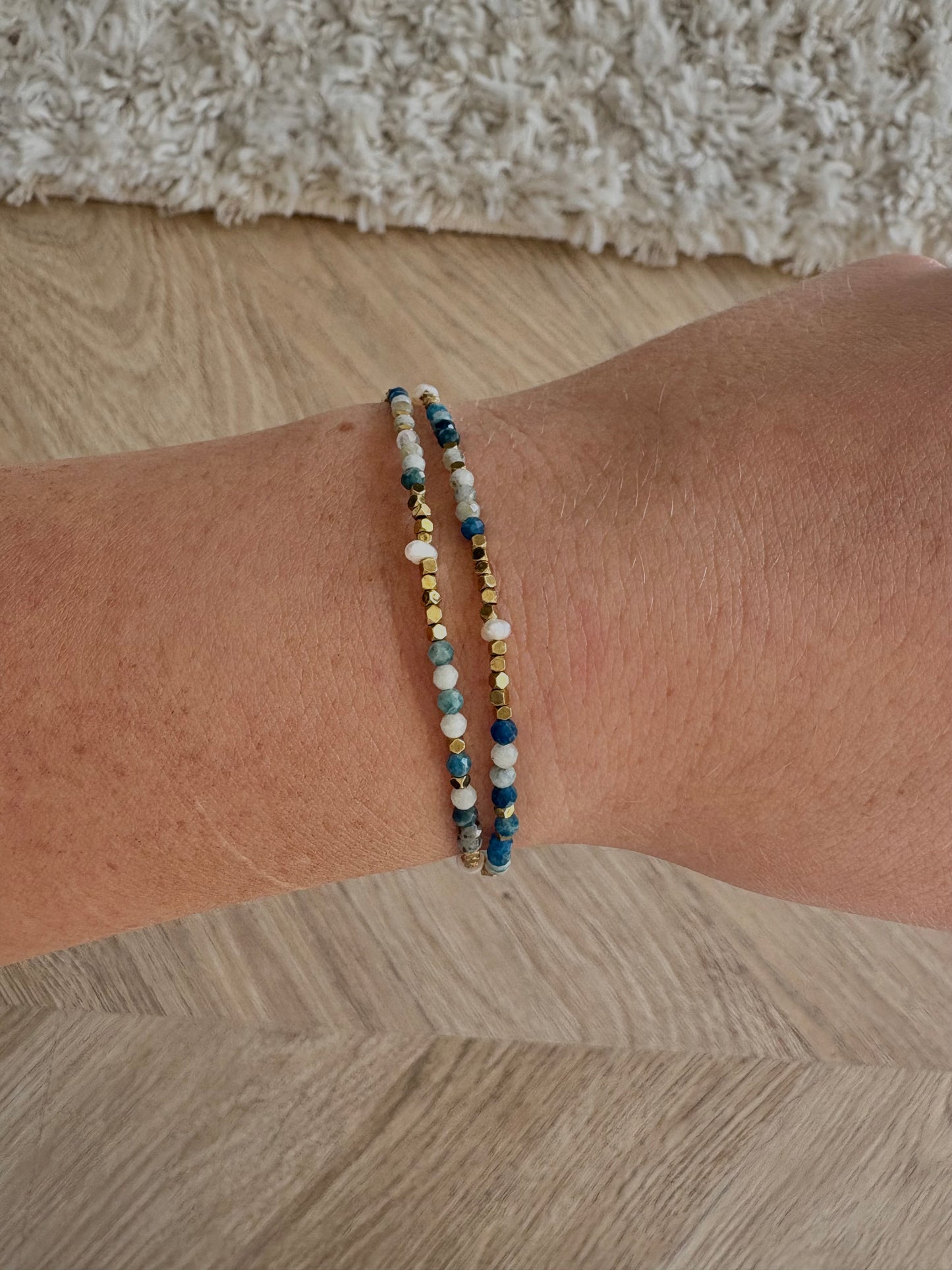 Bracelet en acier, inoxydable et pierres naturelles, perles d’eau douce | Isis