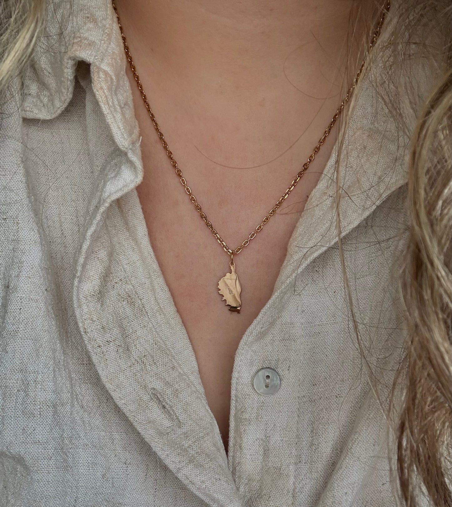 Pendentif Corse Personnalisé Initiale | Ghisonaccia ￼