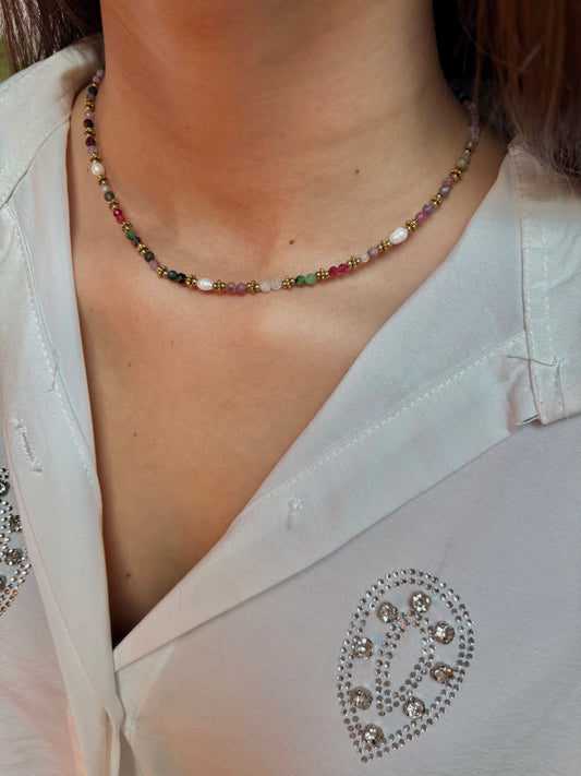 Collier en pierres naturelles de tourmaline, perles d’eau douce et acier inoxydable | Soraya
