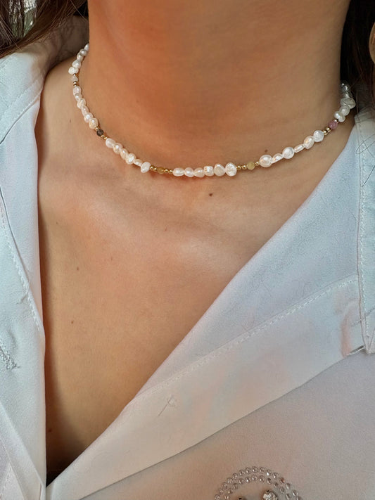 Collier en acier inoxydable, perles d’eau douce et pierres naturelles